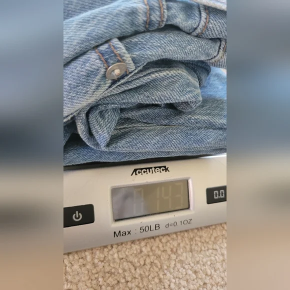 Aeropostale women's size 000 distressed mom jeans light blue Preowned waist 26" - Picture 10 of 10